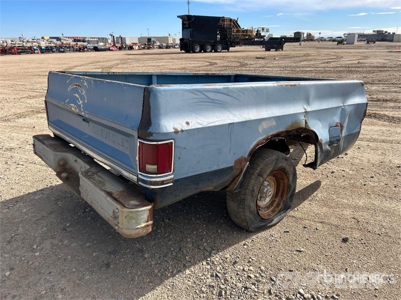 Chevrolet 8 ft S/A Pickup Box Trailer (Inoperable) Egyéb pótkocsik
