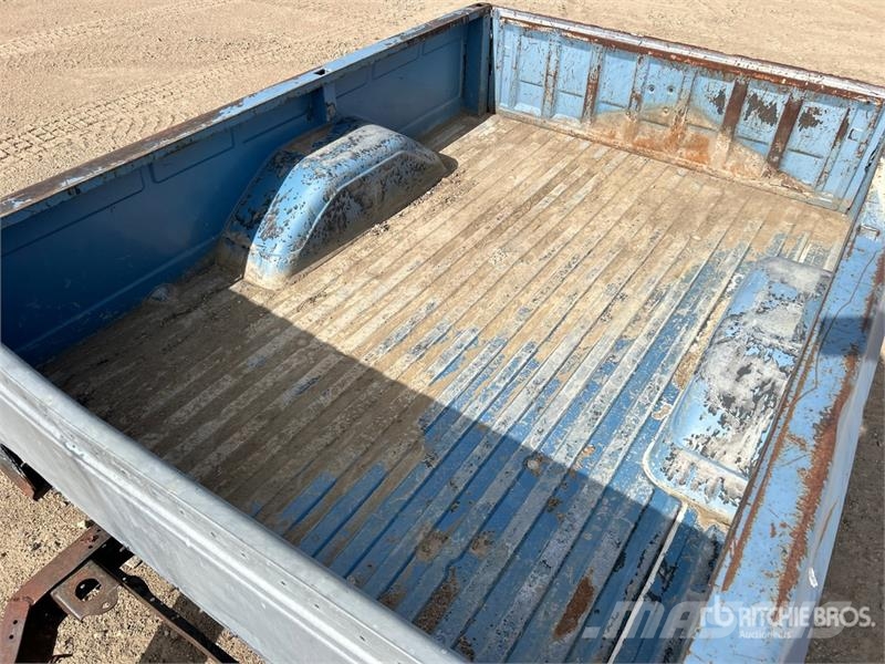 Chevrolet 8 ft S/A Pickup Box Trailer (Inoperable) Egyéb pótkocsik
