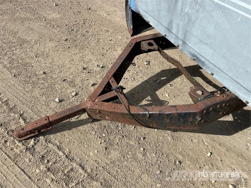 Chevrolet 8 ft S/A Pickup Box Trailer (Inoperable) Egyéb pótkocsik