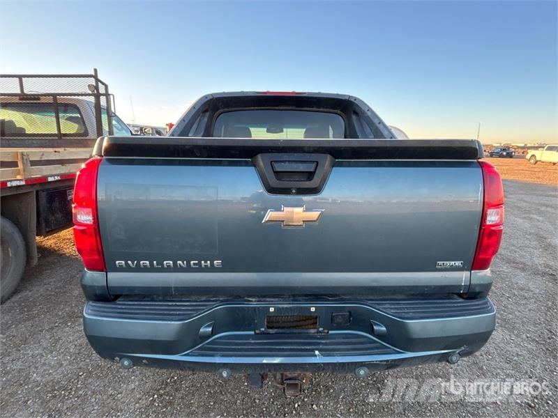 Chevrolet Avalanche 4x4 Crew Cab Pickup Autre fourgon / utilitaire