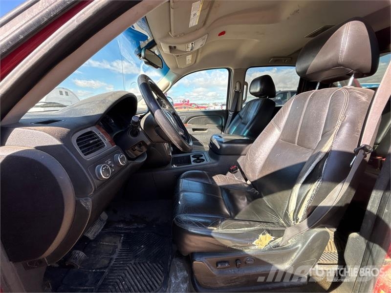 Chevrolet Avalanche 4x4 Crew Cab Pickup Furgoni altro