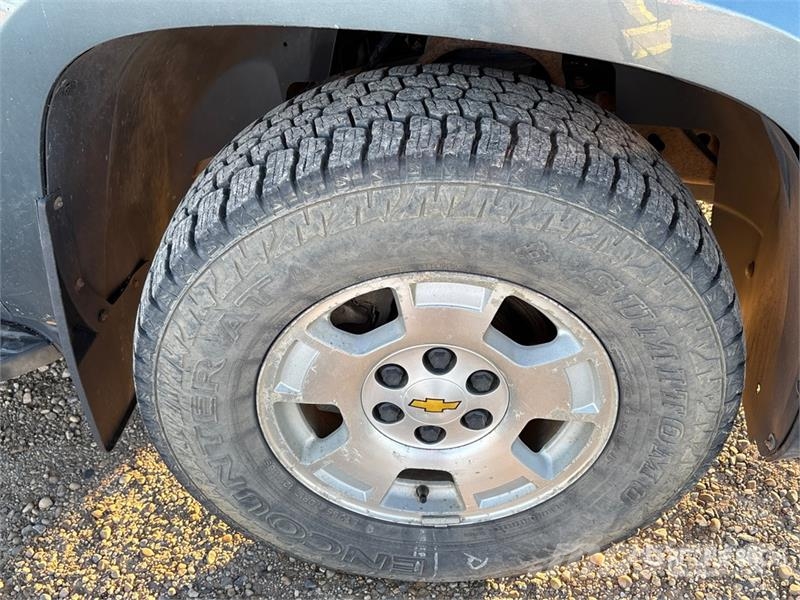 Chevrolet Avalanche 4x4 Crew Cab Pickup Autre fourgon / utilitaire