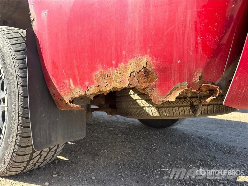 Chevrolet Avalanche 4x4 Crew Cab Pickup Furgoni altro