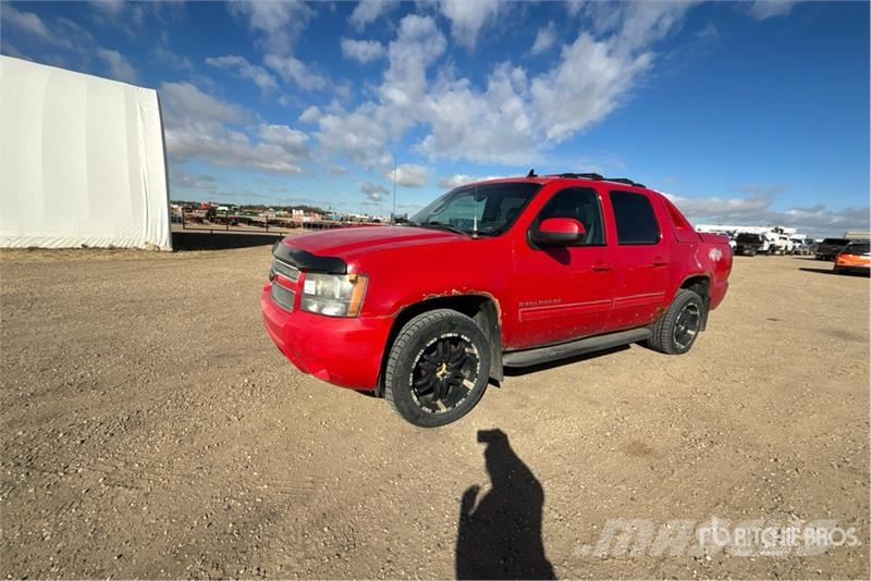 Chevrolet Avalanche 4x4 Crew Cab Pickup Furgoni altro