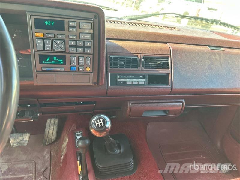 Chevrolet C2500 4x4 Pickup Autre fourgon / utilitaire