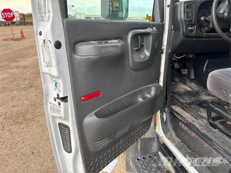 Chevrolet C5500 حافلة صغيرة