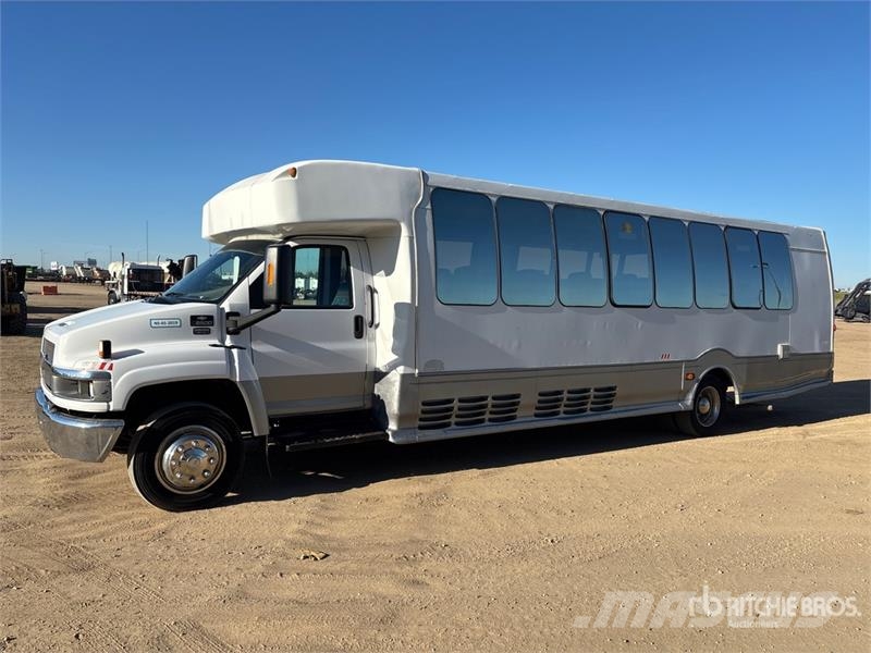 Chevrolet C5500 Minibuses