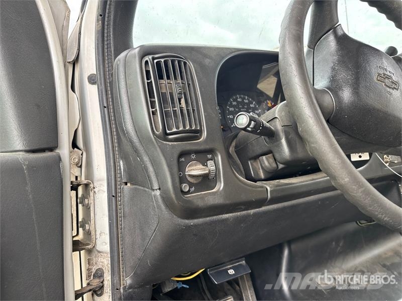 Chevrolet C5500 حافلة صغيرة