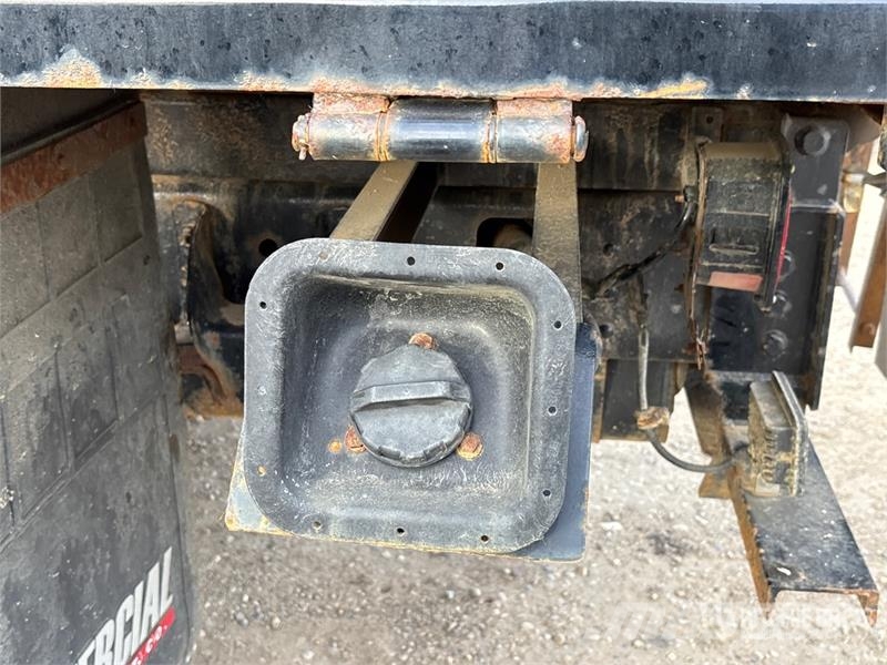 Chevrolet C5500 4x4 Snow Plow Truck 시립/다목적 차량