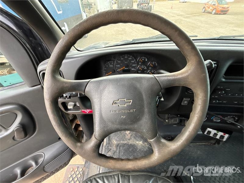 Chevrolet C5500 4x4 Snow Plow Truck 시립/다목적 차량