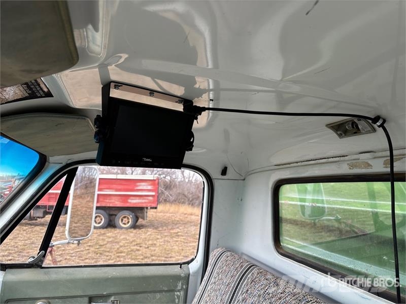 Chevrolet C60 4x2 Grain Truck شاحنات المزارع / الحبوب