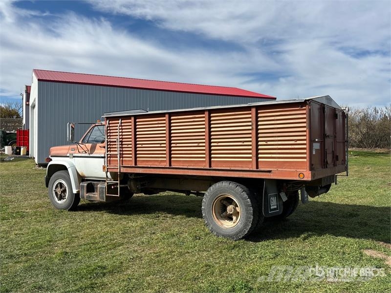 Chevrolet C65 Scottsdale 4x2 Grain Truck Vilja-autot
