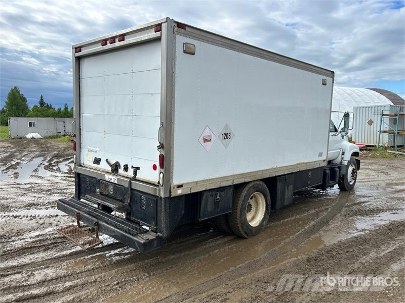 Chevrolet C6500 4x2 Lube Truck Tanker trucks