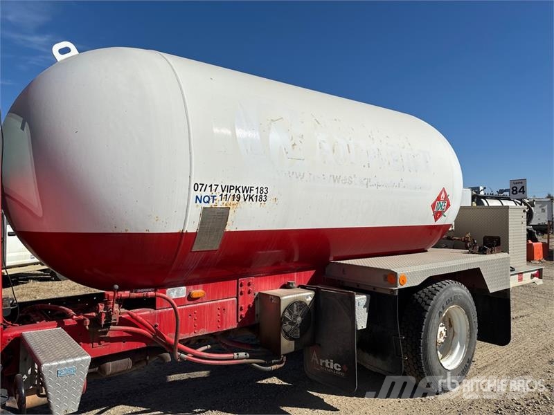 Chevrolet C7500 其他货车