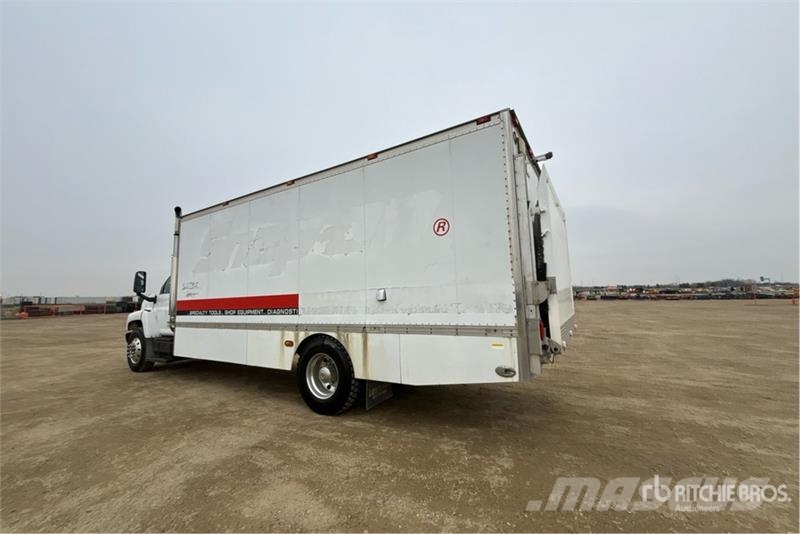 Chevrolet C7500 هيكل صندوقي