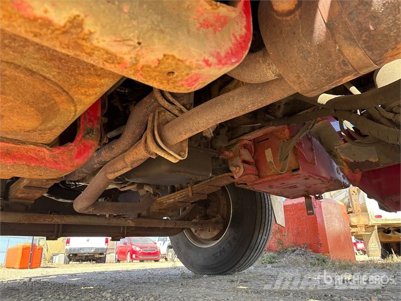 Chevrolet C7500 其他货车