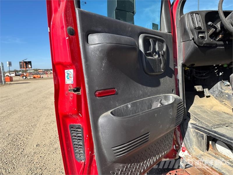 Chevrolet C7500 其他货车