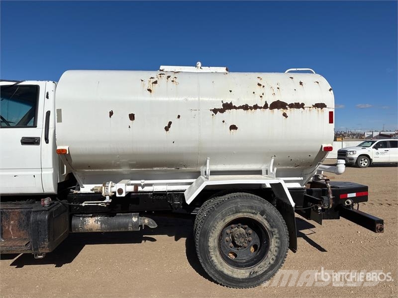 Chevrolet C7500 Wassertanker