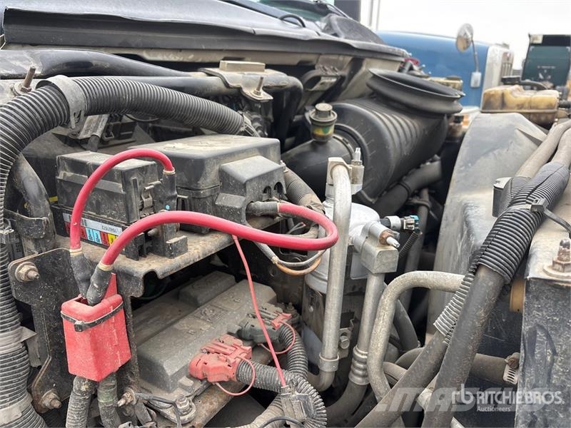 Chevrolet C7500 هيكل صندوقي