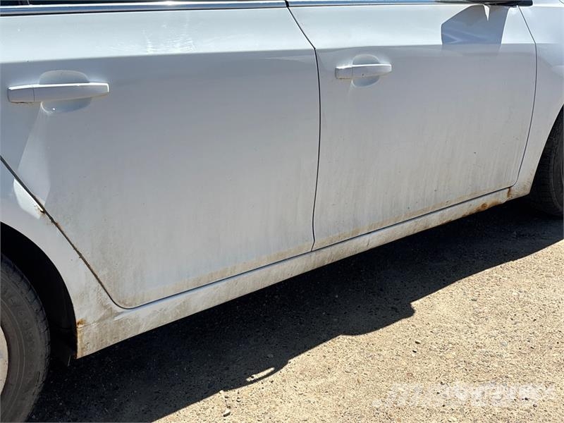 Chevrolet Cruze 2LS Automobile (Inoperable) 자동차
