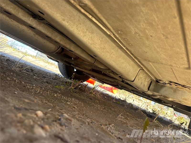 Chevrolet Cruze 2LS Automobile (Inoperable) 자동차