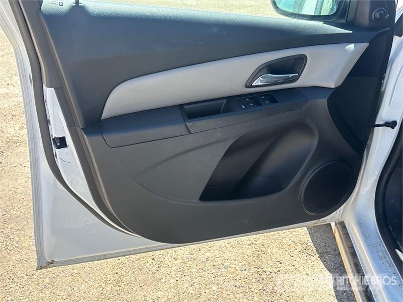 Chevrolet Cruze 2LS Automobile (Inoperable) 자동차