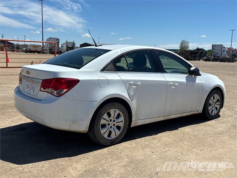 Chevrolet Cruze 2LS Automobile (Inoperable) 자동차