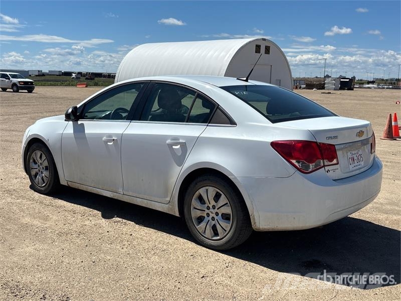 Chevrolet Cruze 2LS Automobile (Inoperable) 자동차