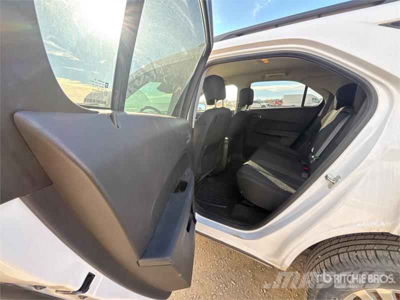 Chevrolet Equinox AWD SUV Otomobiller