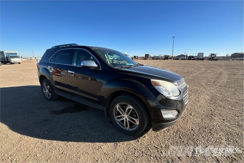 Chevrolet Equinox AWD SUV Automobily