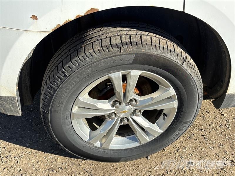 Chevrolet Equinox AWD SUV Otomobiller