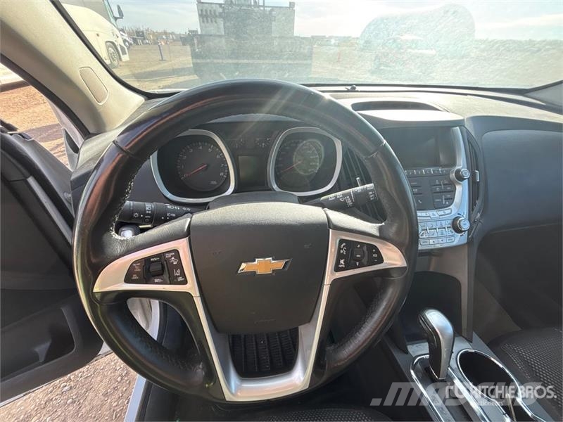 Chevrolet Equinox AWD SUV Otomobiller