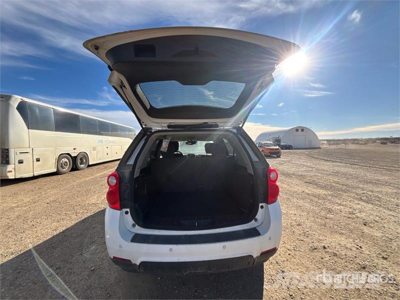 Chevrolet Equinox AWD SUV Otomobiller