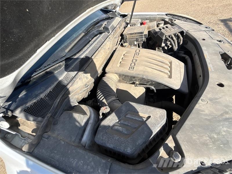 Chevrolet Equinox AWD SUV Otomobiller