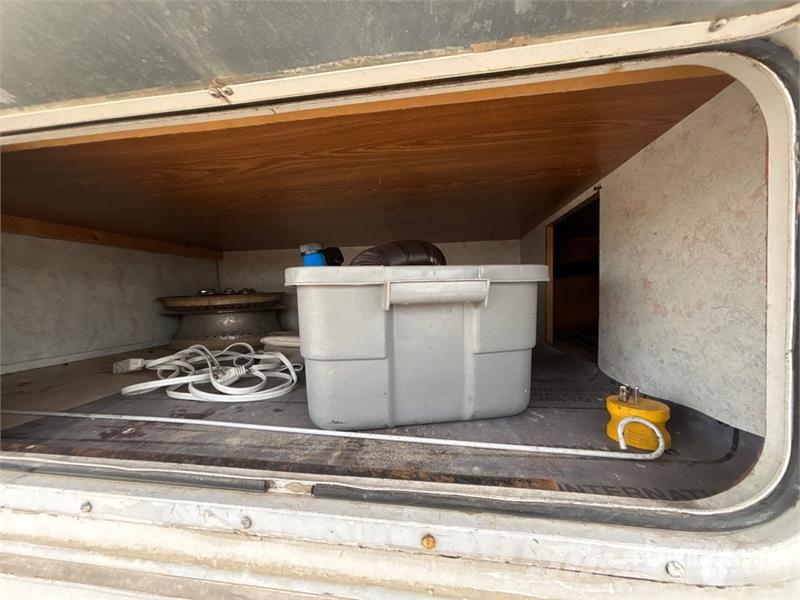 Chevrolet Express 3500 Kampeerwagens en caravans
