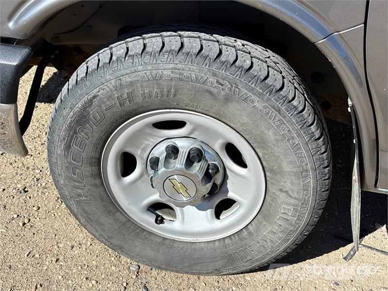 Chevrolet Express 3500 Camion nacelle