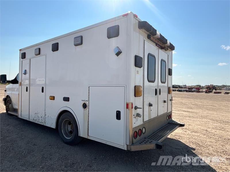 Chevrolet Express 3500 4x2 Ambulance 구급차