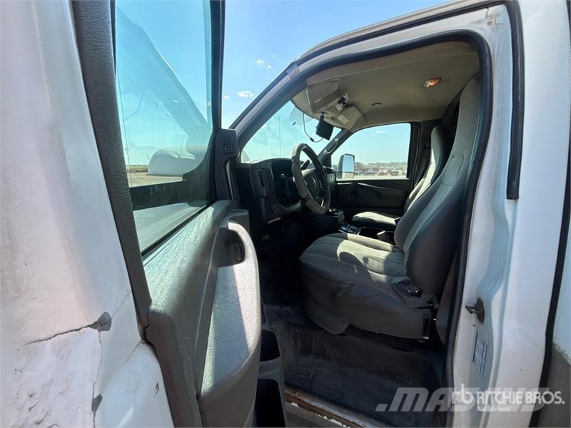 Chevrolet Express 3500 4x2 Ambulance 구급차