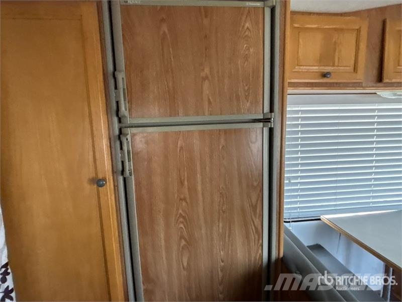 Chevrolet Express 3500 Kampeerwagens en caravans