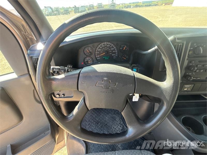 Chevrolet Express 3500 Camion nacelle