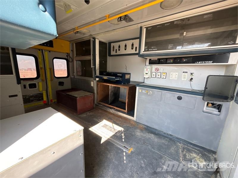 Chevrolet Express 3500 4x2 Ambulance 구급차