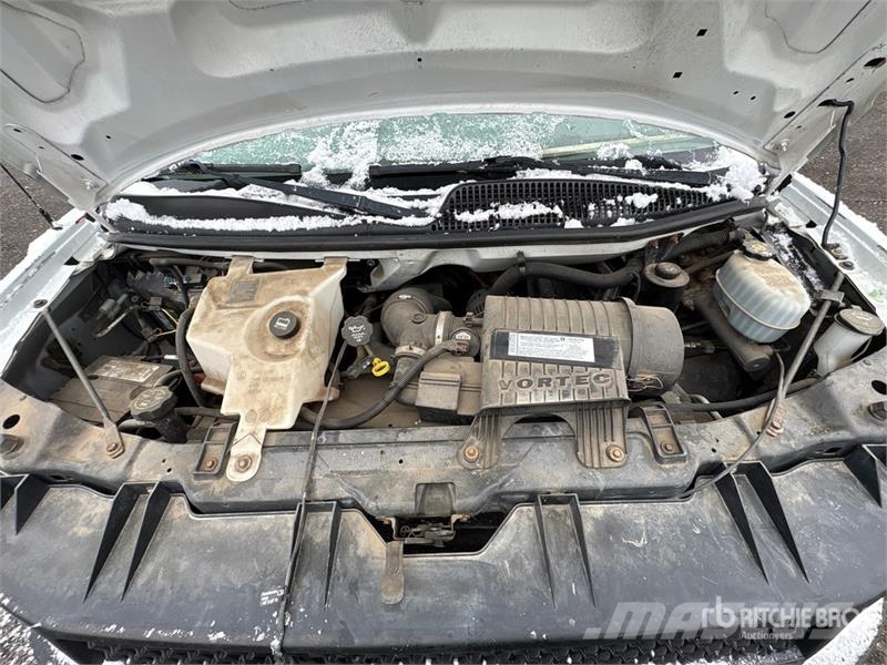 Chevrolet Express 3500 Tovornjaki zabojniki