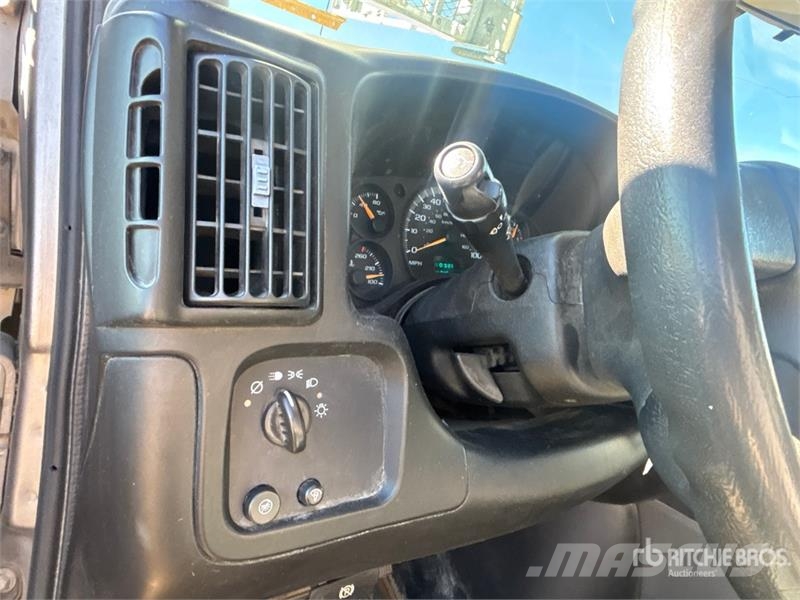 Chevrolet Express 3500 Camion nacelle