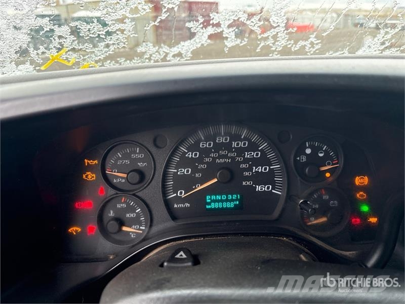 Chevrolet Express 3500 Tovornjaki zabojniki