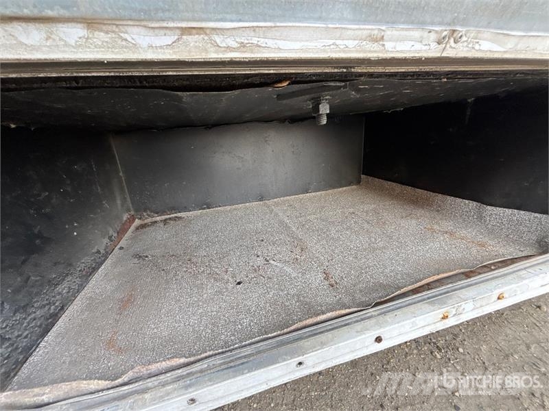 Chevrolet Express 3500 Kampeerwagens en caravans