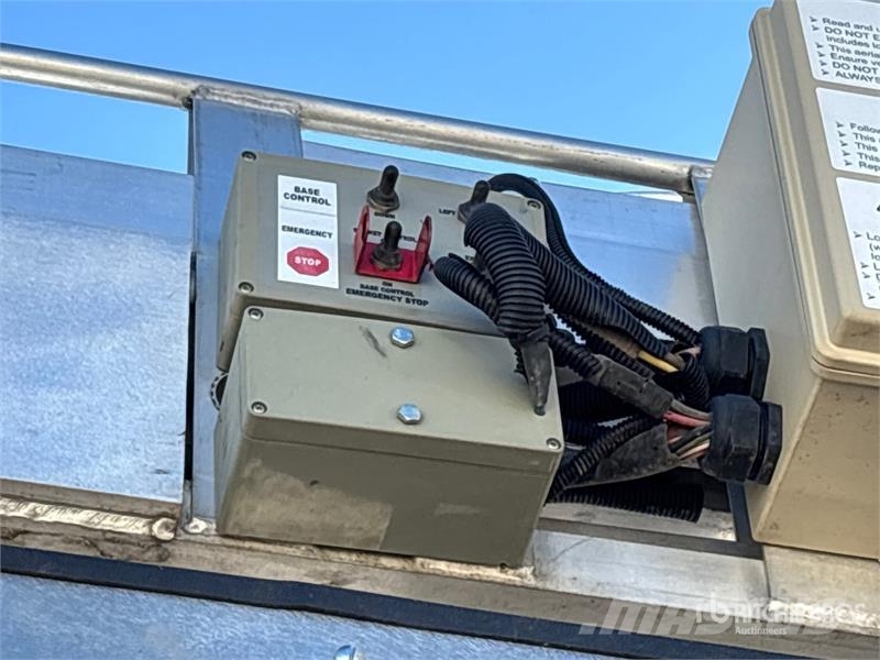 Chevrolet Express 3500 Camion nacelle