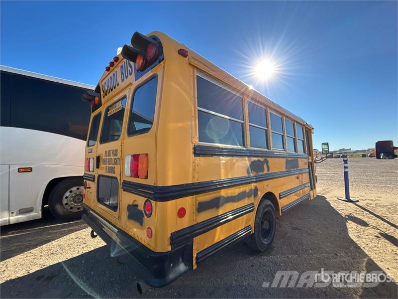 Chevrolet Express G3500 Bus Minibusse