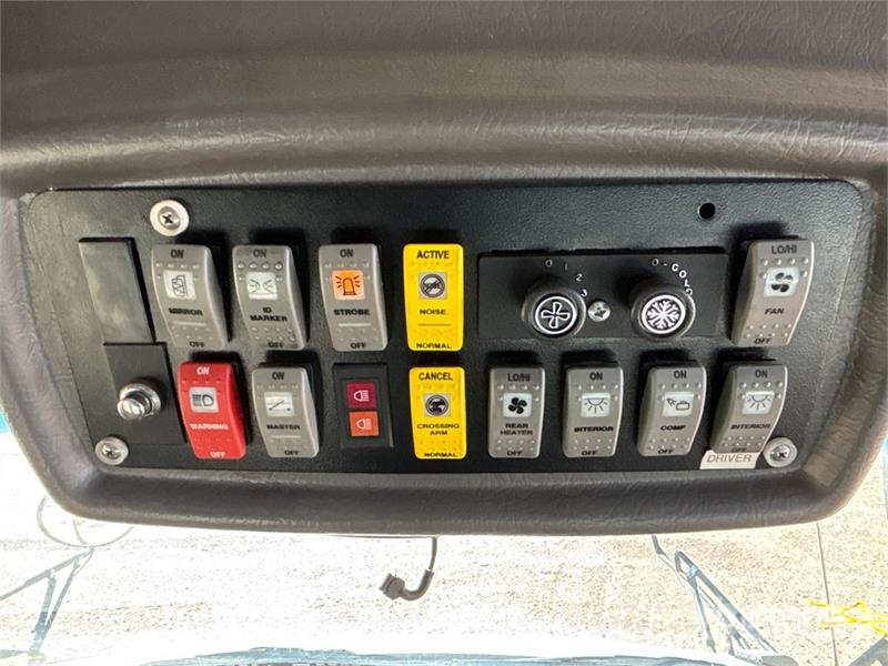 Chevrolet Express G3500 Bus Minibusse