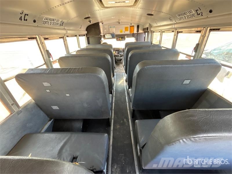 Chevrolet Express G3500 Bus Minibusse