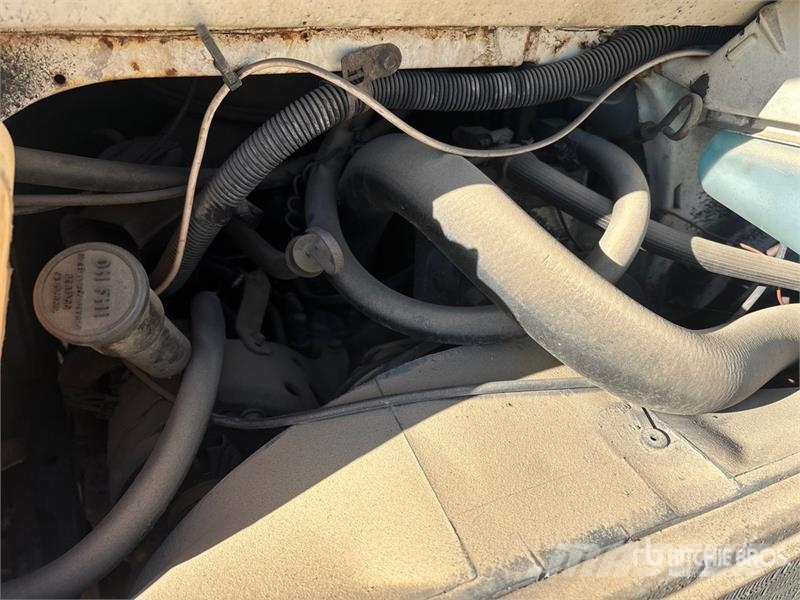 Chevrolet Itasca Sundancer Motor Home Autofurgonai ir karavanai